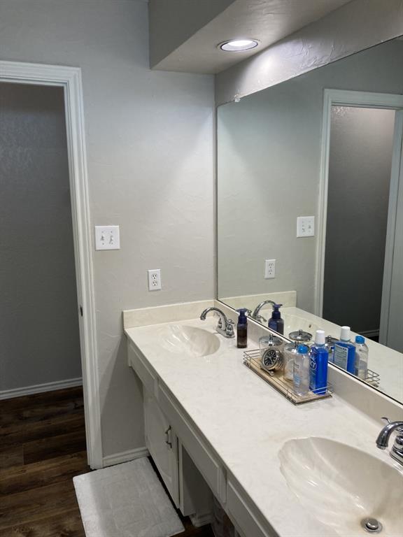 641 Highland Meadows Drive, Highland Village, TX 75077