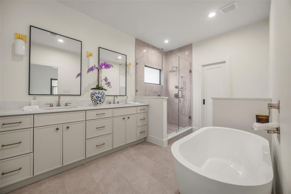 14518 Park Lake Court, Farmers Branch, TX 75234