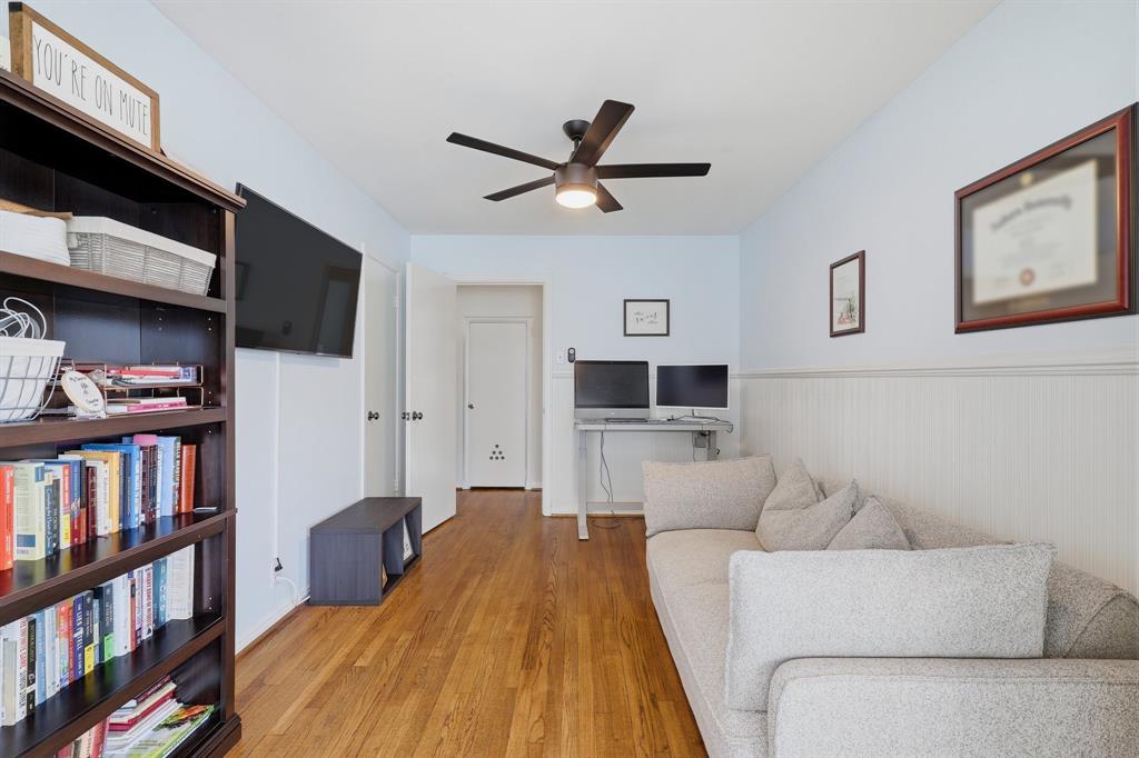 6235 Kenwood Avenue, Dallas, TX 75214