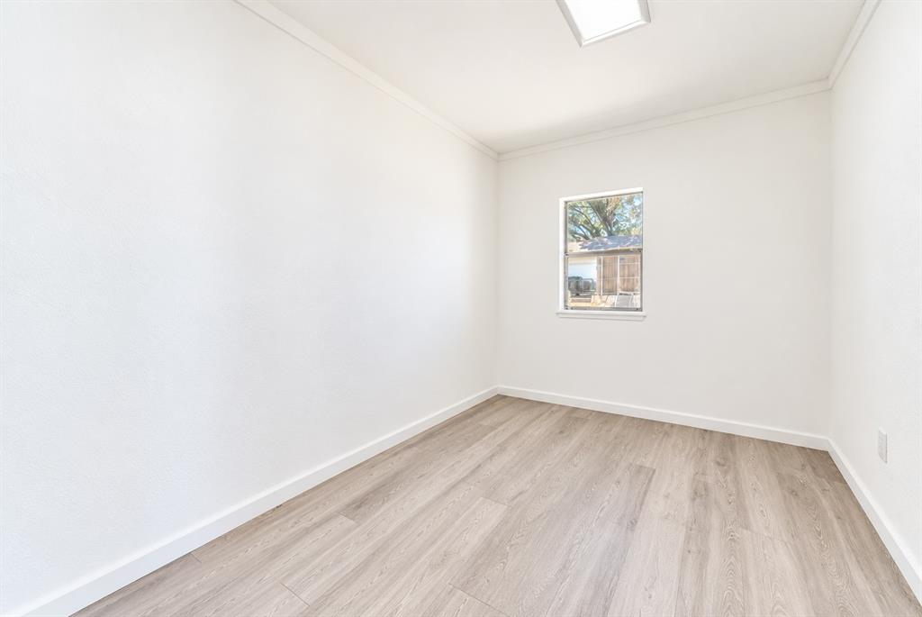 Garage Conversion Bedroom or Office