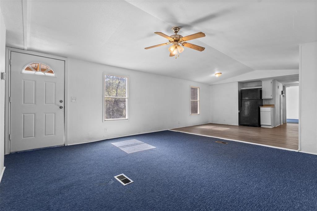 125 Stephens Drive, Gun Barrel City, TX 75156