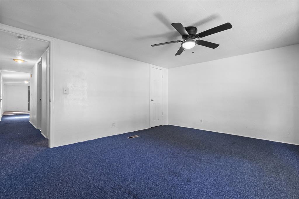 125 Stephens Drive, Gun Barrel City, TX 75156