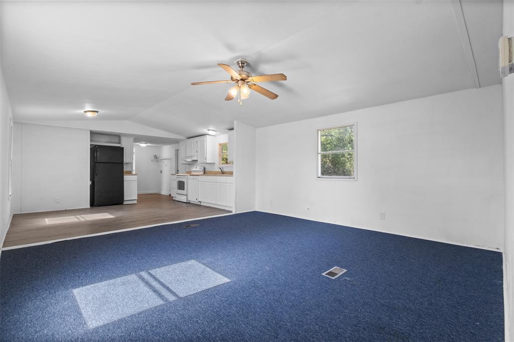 125 Stephens Drive, Gun Barrel City, TX 75156