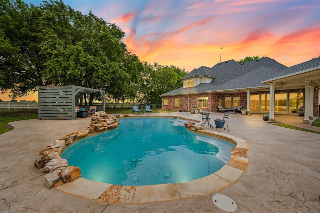 4411 Glenwood Lane, Anna, TX 75409