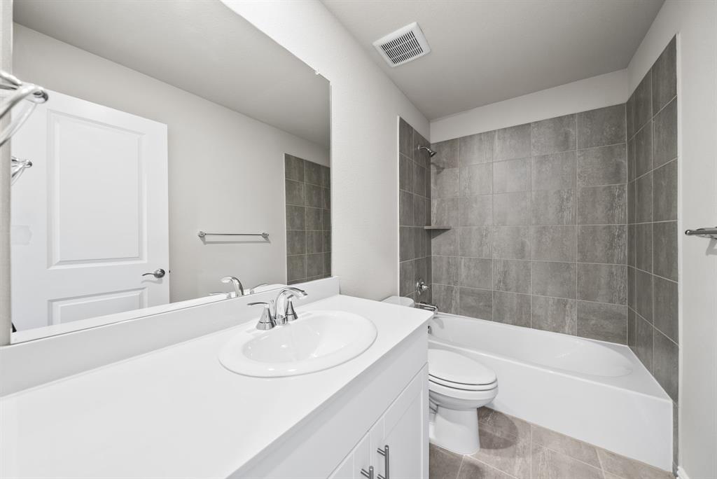 3802 High Valley Drive, McKinney, TX 75071