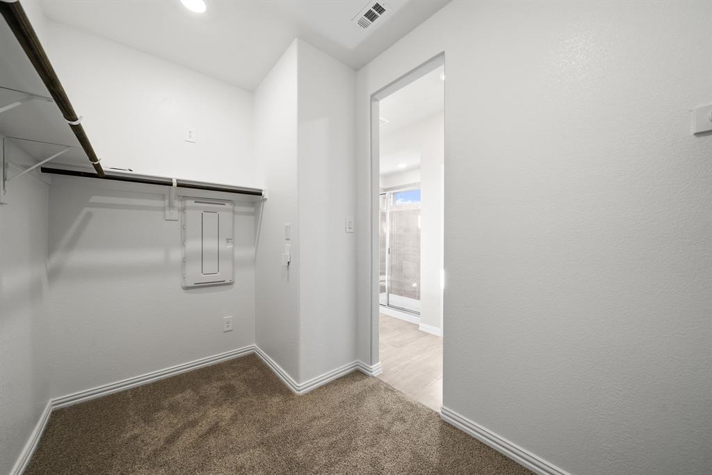 3802 High Valley Drive, McKinney, TX 75071