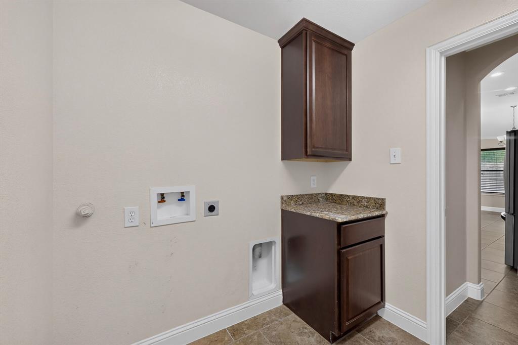 103 Windermere Street, Waxahachie, TX 75165