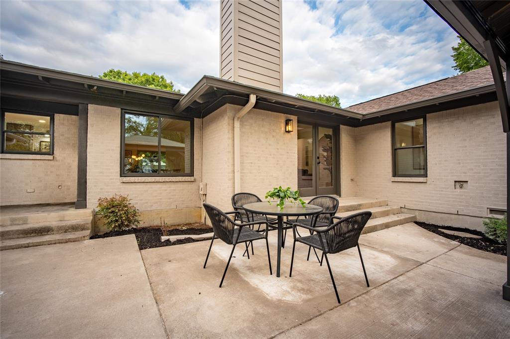 1131 Wicklow Drive, Dallas, TX 75218