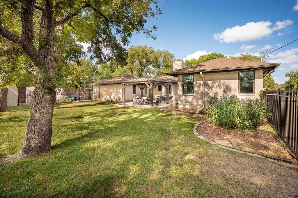 1131 Wicklow Drive, Dallas, TX 75218