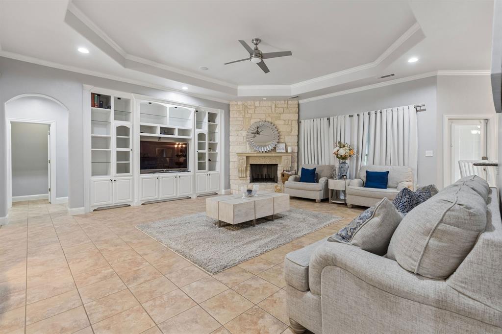 2020 S Bridgefarmer Road, Lowry Crossing, TX 75069