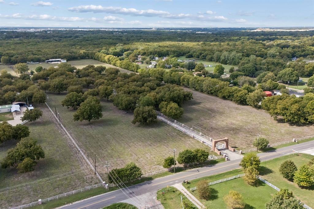 2020 S Bridgefarmer Road, Lowry Crossing, TX 75069