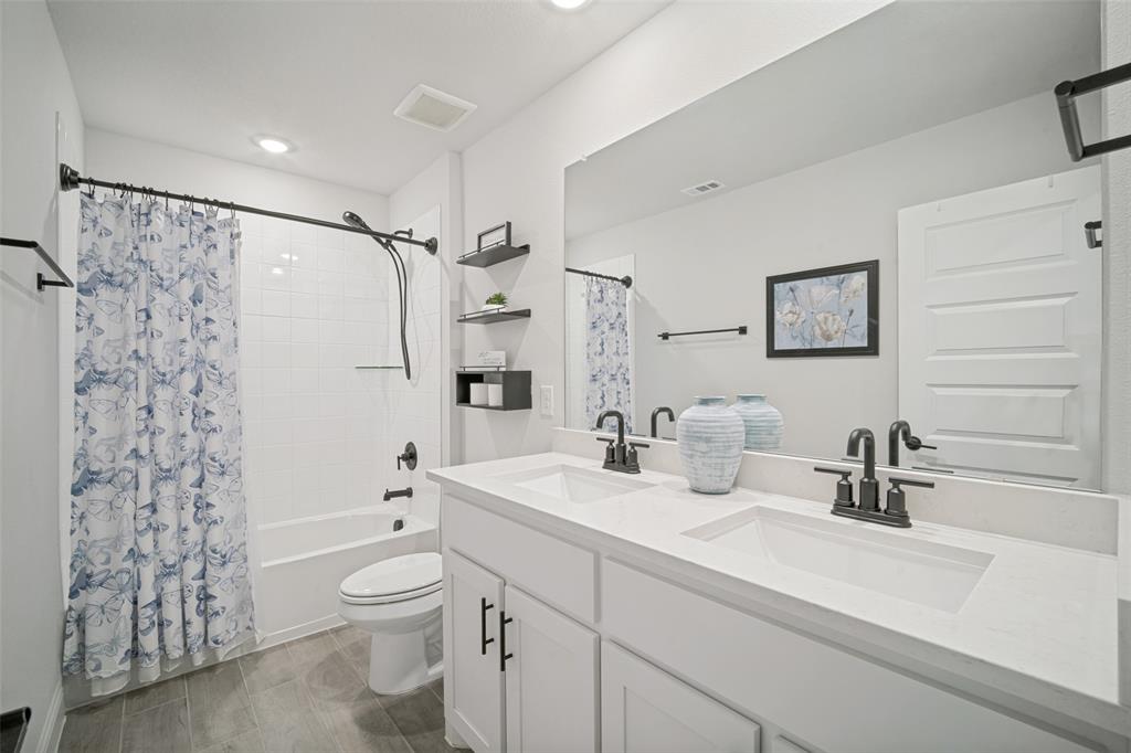 722 Lauren Grove Lane, Forney, TX 75126