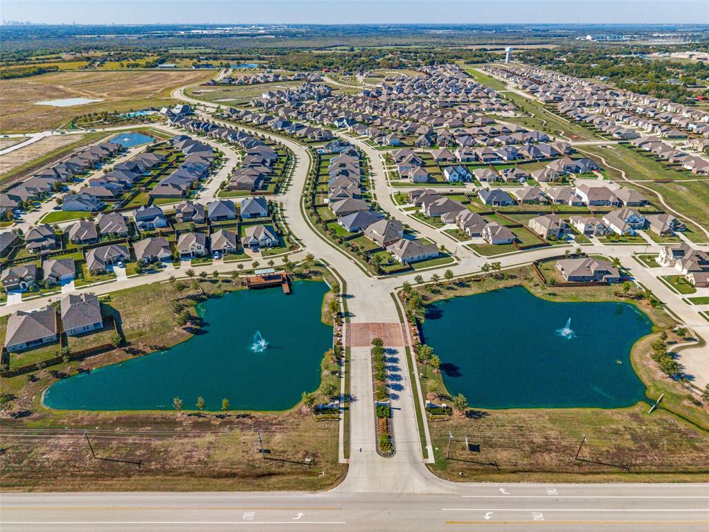 722 Lauren Grove Lane, Forney, TX 75126