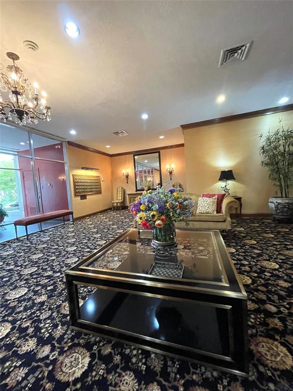 Lobby of LAT