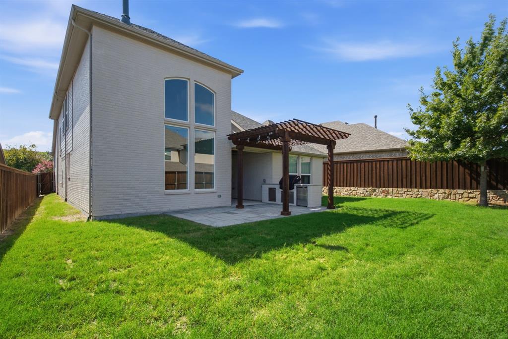 1913 Bending Oak Street, Fort Worth, TX 76008
