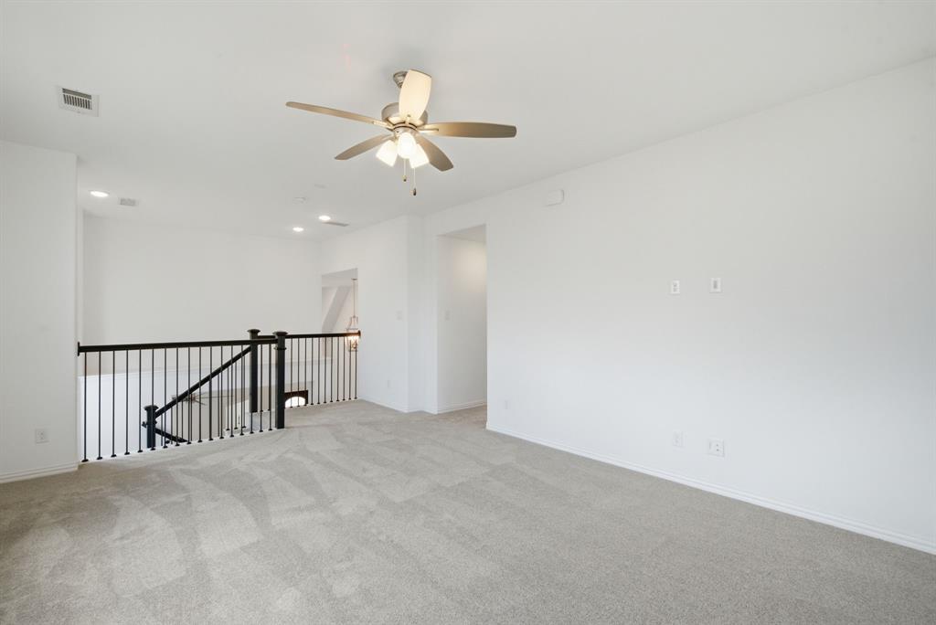 1913 Bending Oak Street, Fort Worth, TX 76008