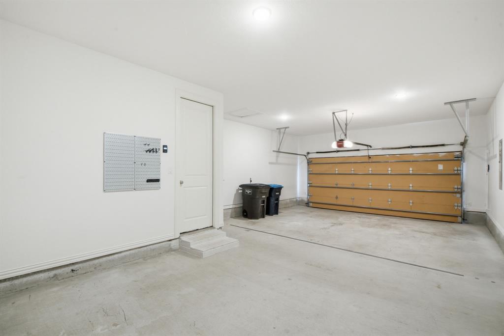 1913 Bending Oak Street, Fort Worth, TX 76008
