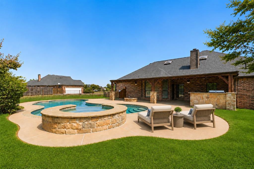 10377 W Dublin Drive, Forney, TX 75126
