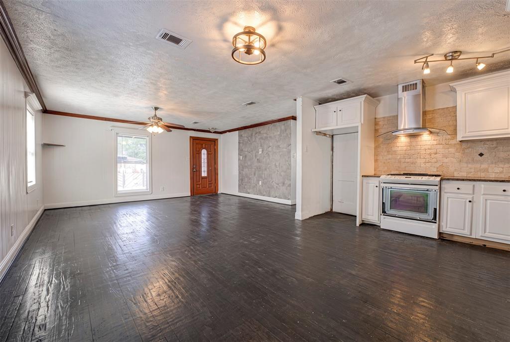 554 Pleasant Vista Drive, Dallas, TX 75217 554 Pleasant Vista Drive, Dallas, TX 75217