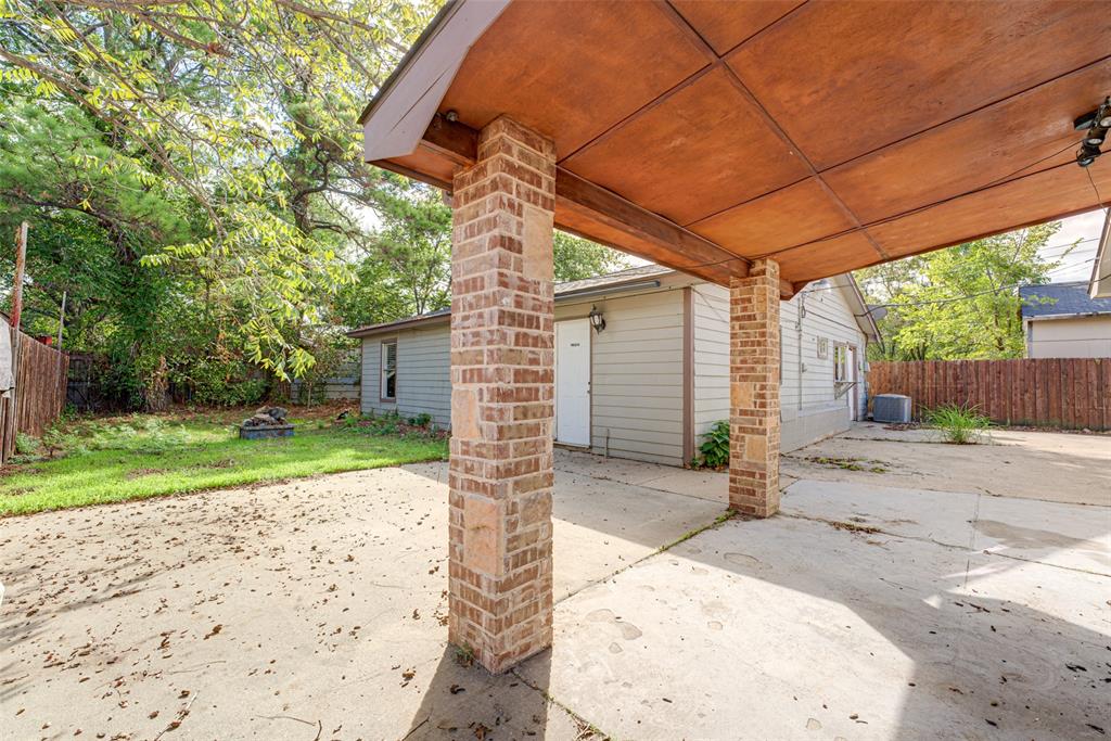 554 Pleasant Vista Drive, Dallas, TX 75217