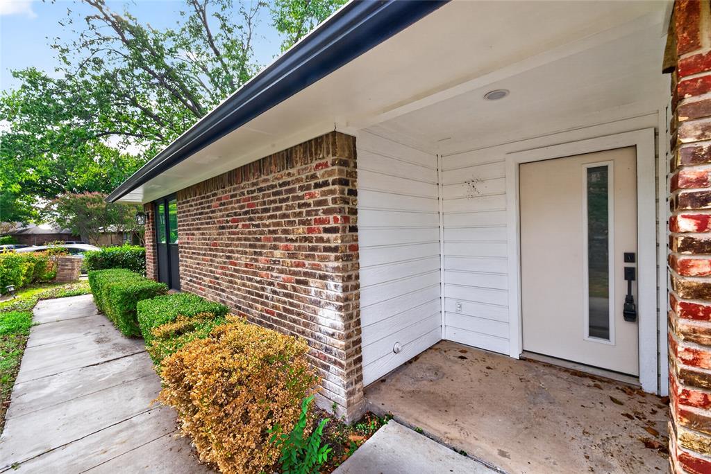 2925 Allister Street, Dallas, TX 75229