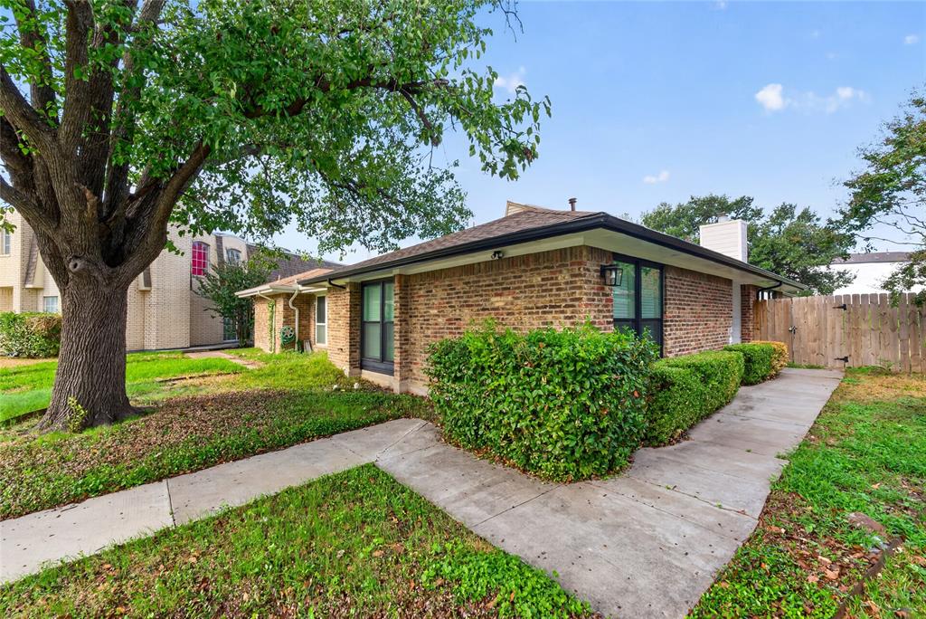 2925 Allister Street, Dallas, TX 75229