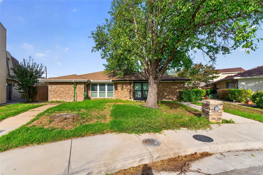 2925 Allister Street, Dallas, TX 75229