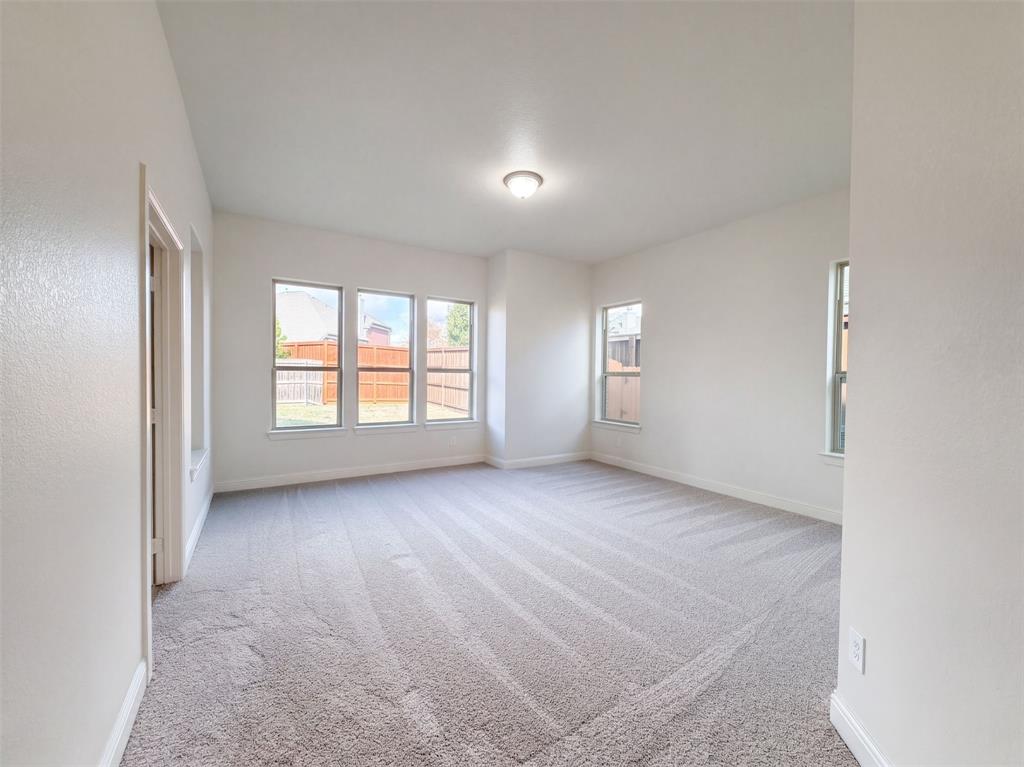 4409 Elmgreen Drive, Fort Worth, TX 76262