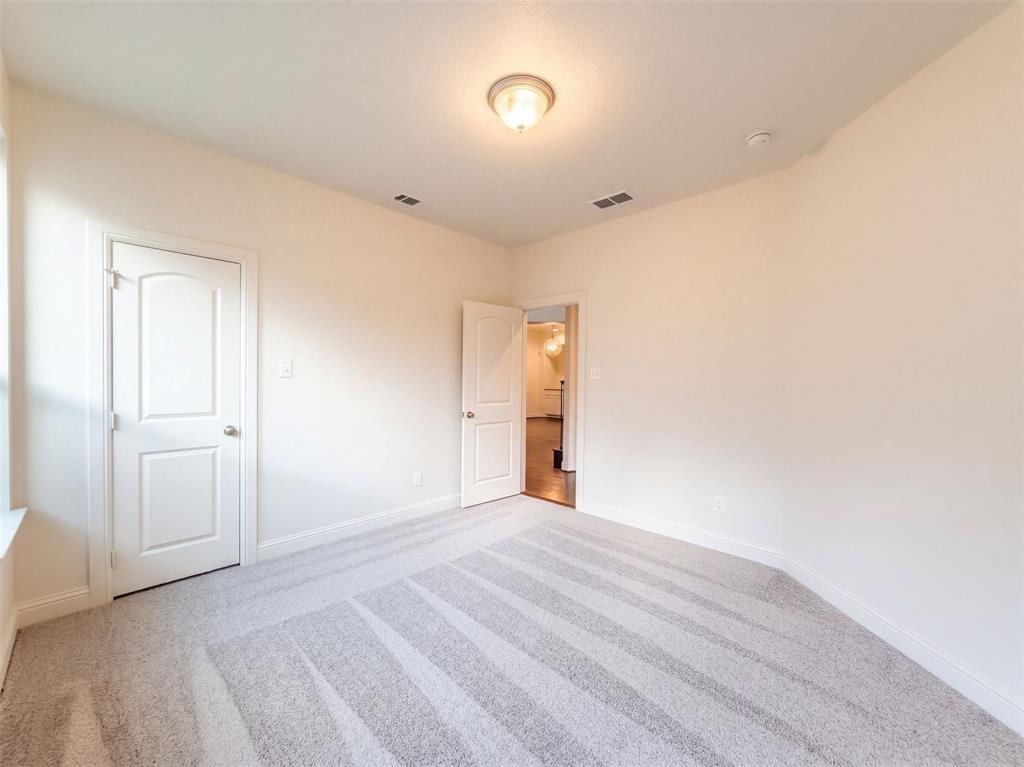 4409 Elmgreen Drive, Fort Worth, TX 76262