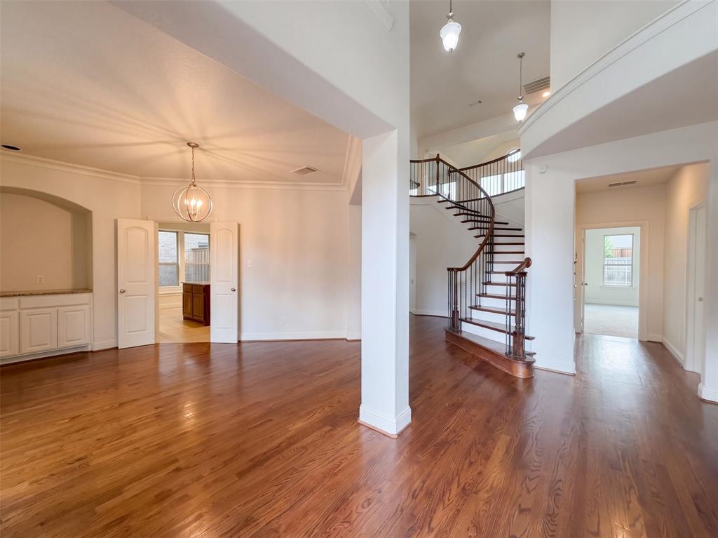 4409 Elmgreen Drive, Fort Worth, TX 76262