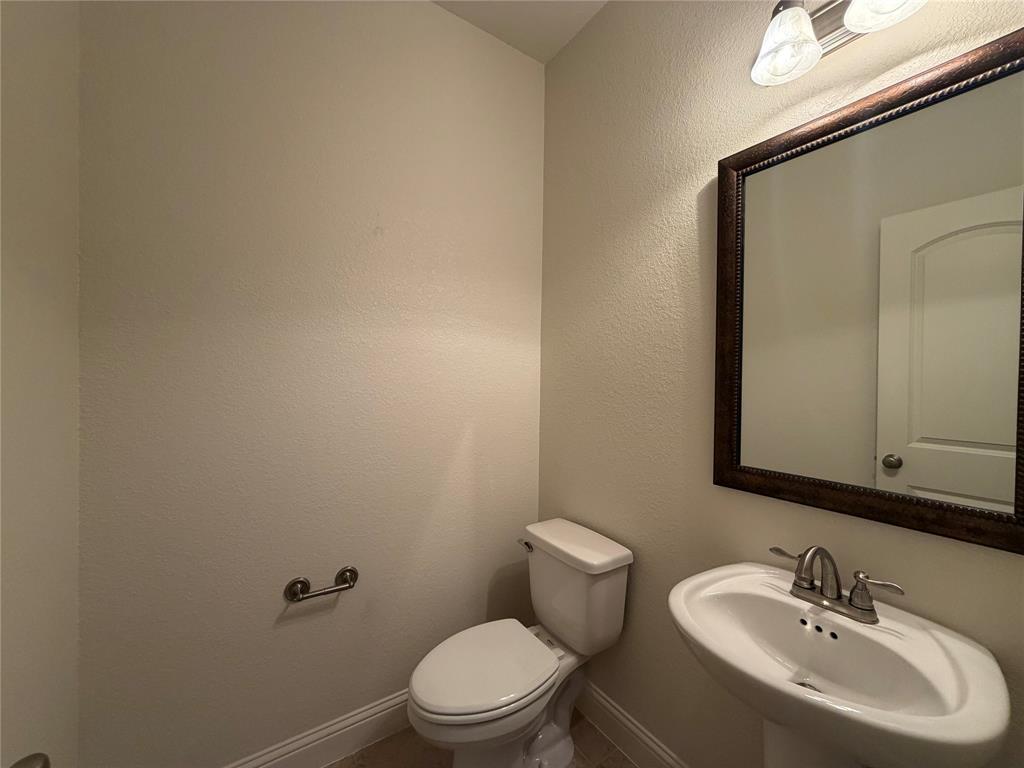 4409 Elmgreen Drive, Fort Worth, TX 76262
