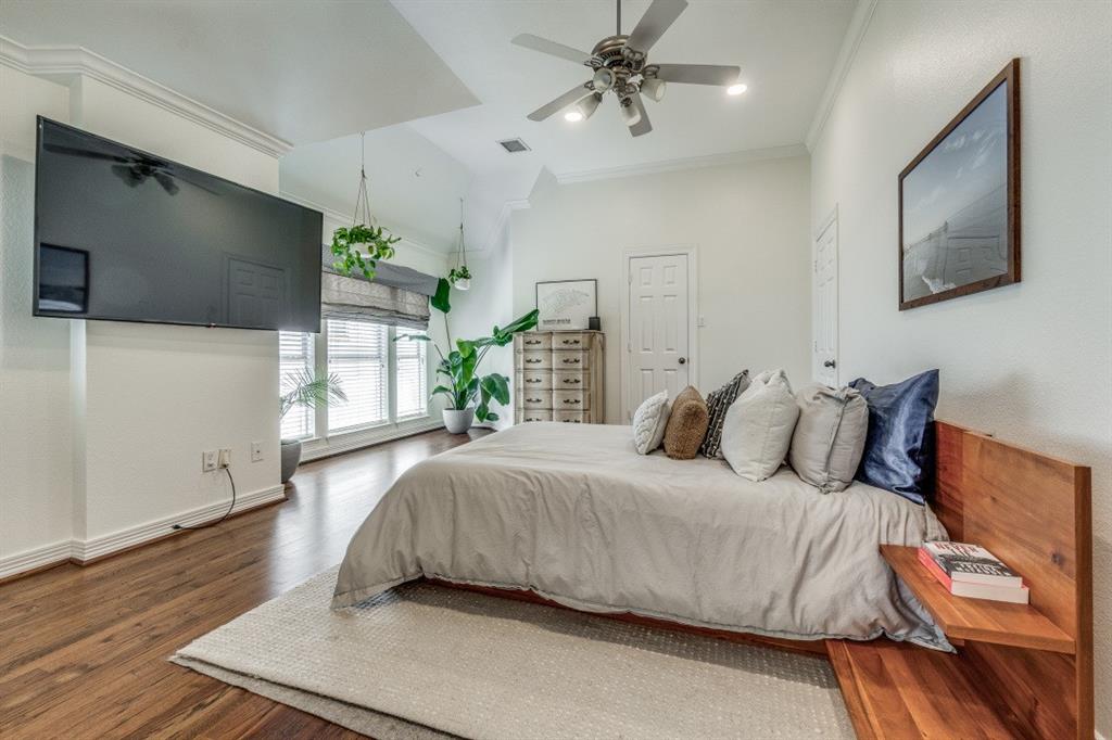 2910 State Street, Dallas, TX 75204