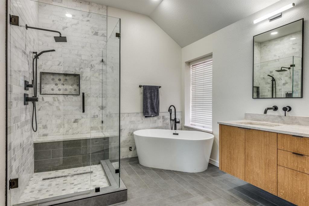 2910 State Street, Dallas, TX 75204