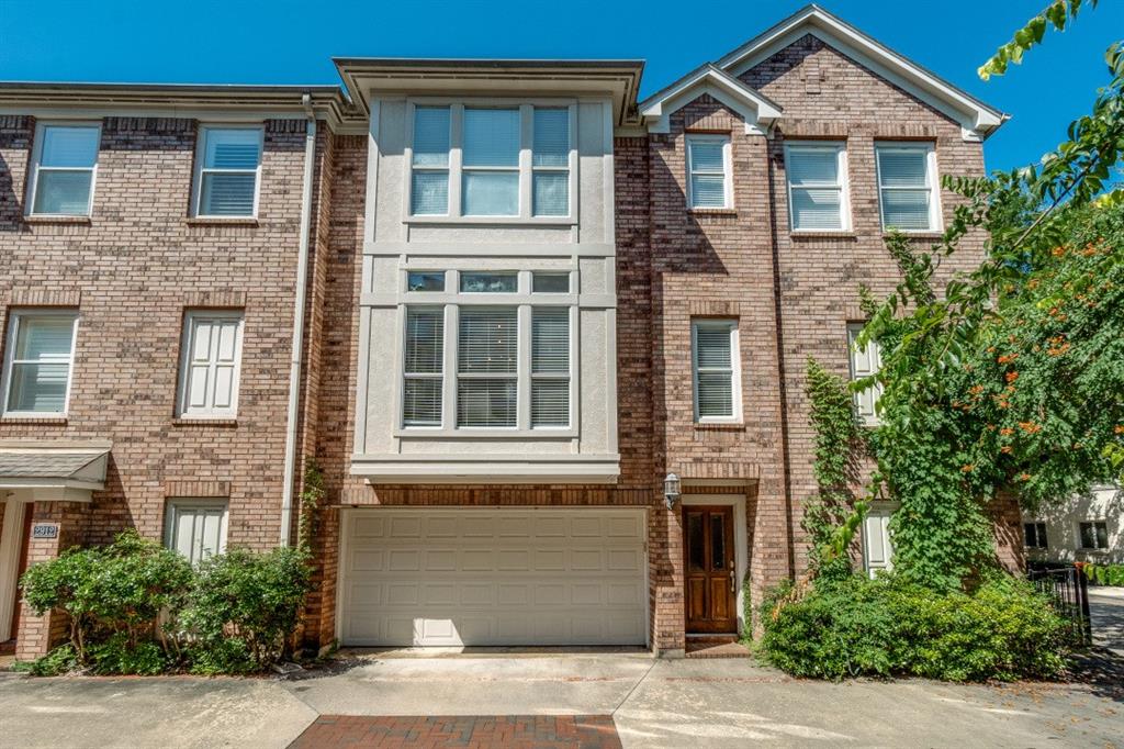 2910 State Street, Dallas, TX 75204