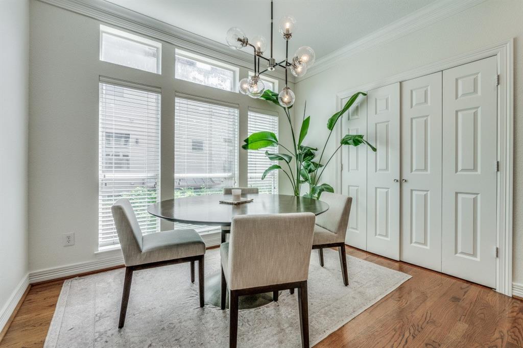 2910 State Street, Dallas, TX 75204