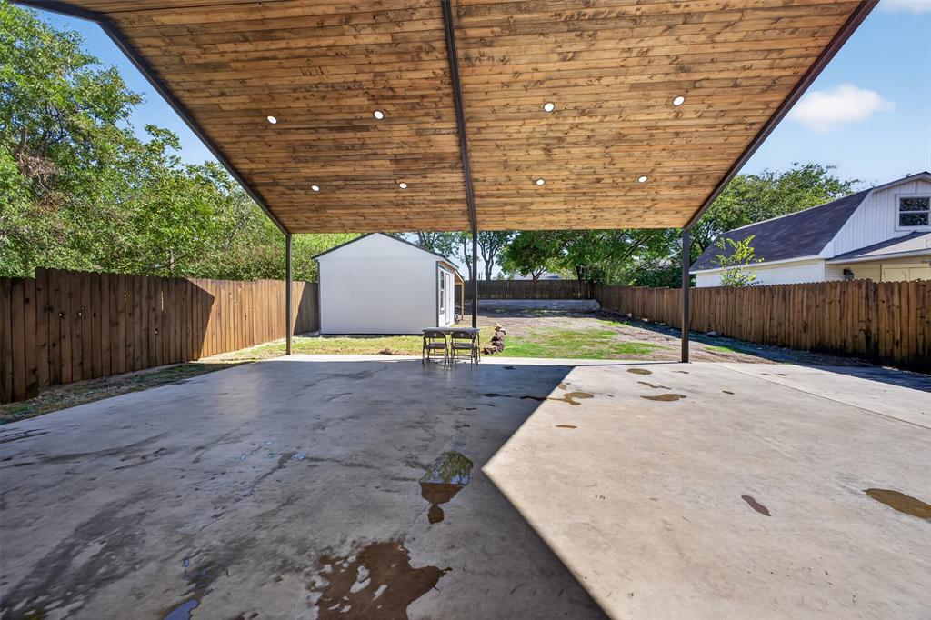 9116 Beckleycrest Avenue, Dallas, TX 75232