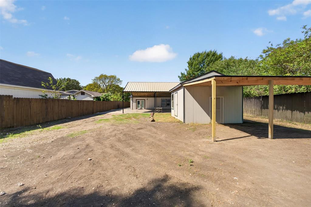 9116 Beckleycrest Avenue, Dallas, TX 75232