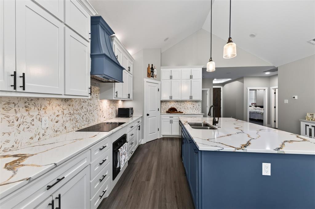 9116 Beckleycrest Avenue, Dallas, TX 75232
