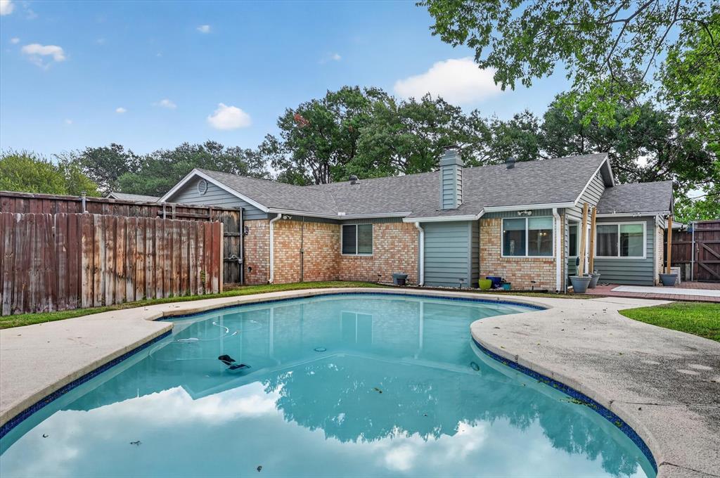 1909 Windsong Trail, Richardson, TX 75081