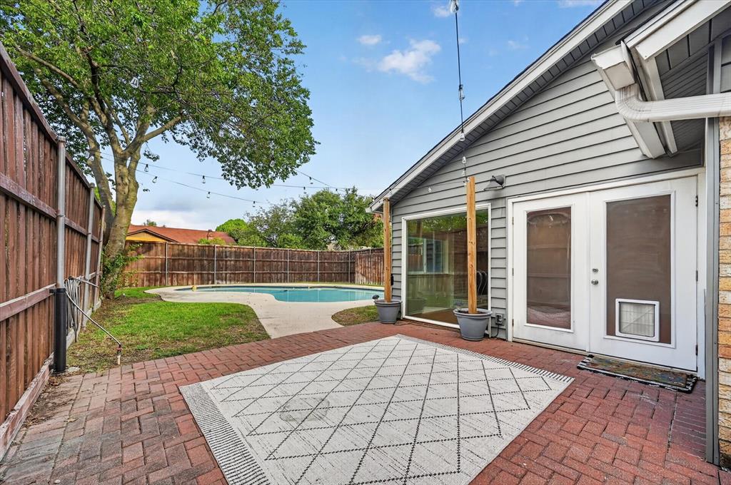 1909 Windsong Trail, Richardson, TX 75081
