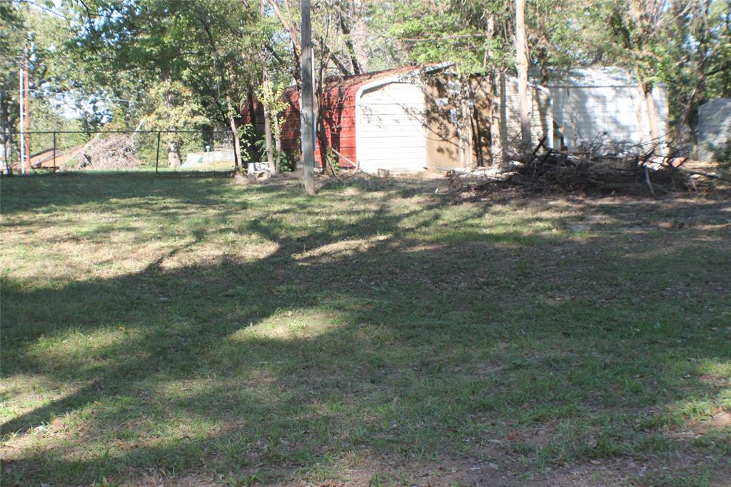 3 lots with storage