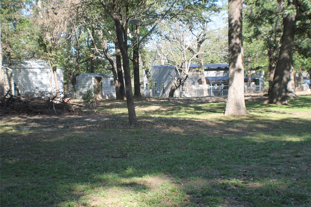 111 Daniel Drive, Mabank, TX 75156