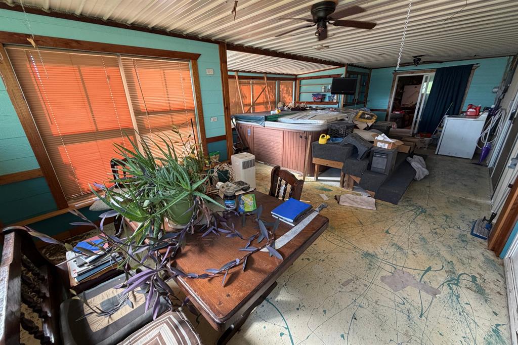 2291 E Quinlan Parkway, Quinlan, TX 75474