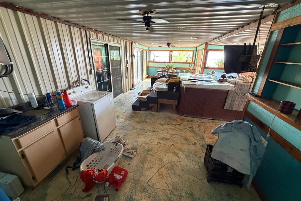 2291 E Quinlan Parkway, Quinlan, TX 75474