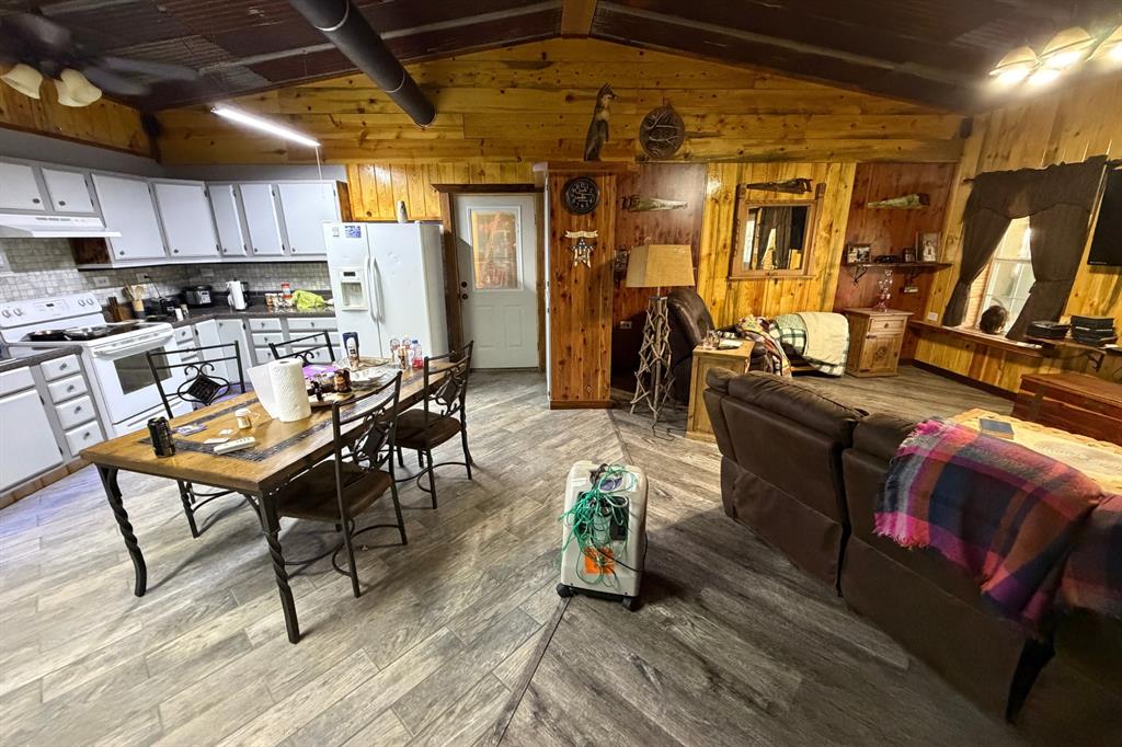 2291 E Quinlan Parkway, Quinlan, TX 75474 2291 E Quinlan Parkway, Quinlan, TX 75474