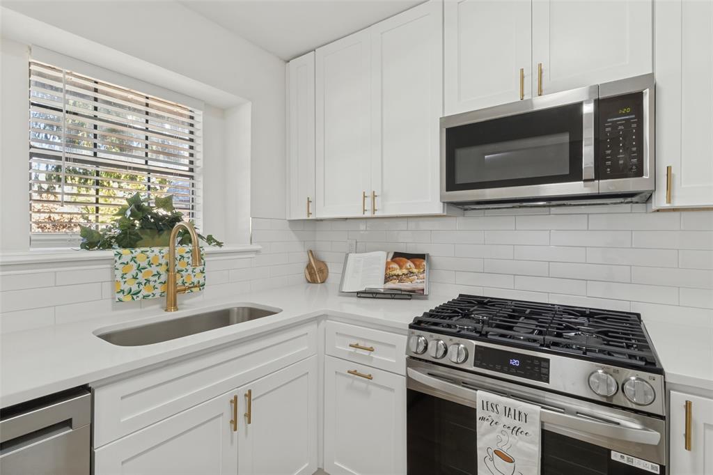 3602 Lofland Lane, Rowlett, TX 75088