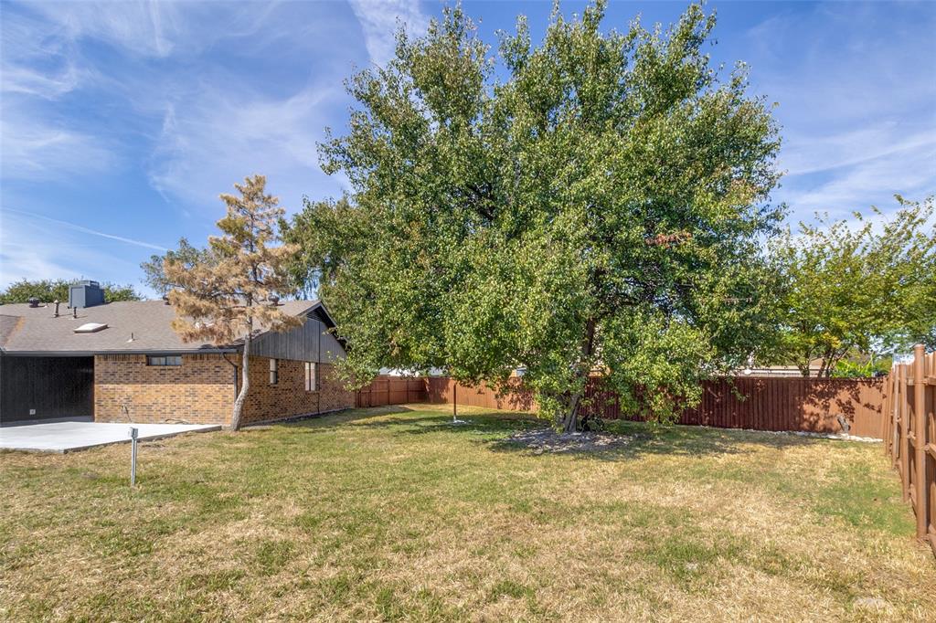 3602 Lofland Lane, Rowlett, TX 75088