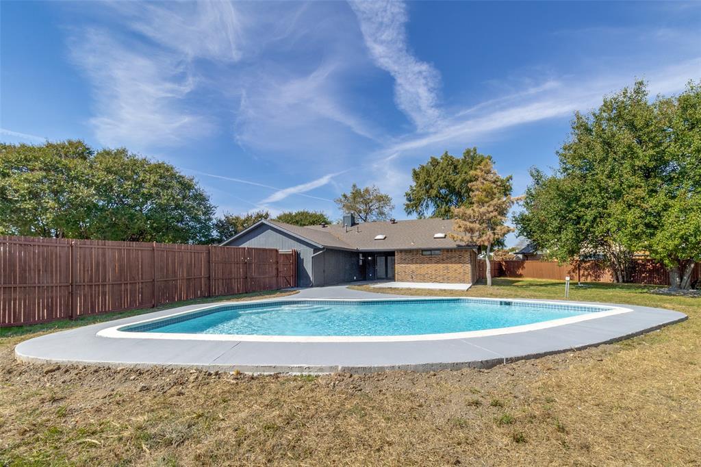 3602 Lofland Lane, Rowlett, TX 75088