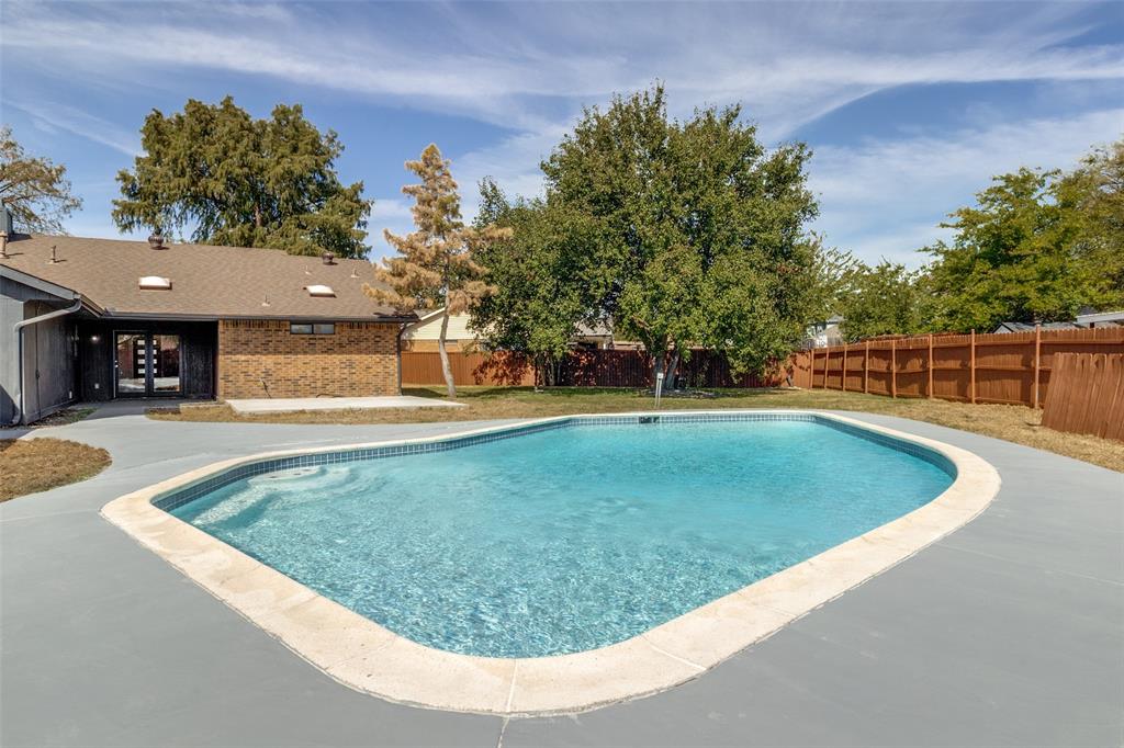 3602 Lofland Lane, Rowlett, TX 75088
