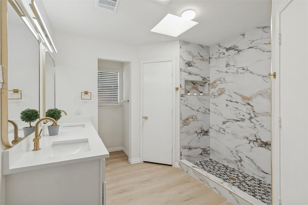 3602 Lofland Lane, Rowlett, TX 75088